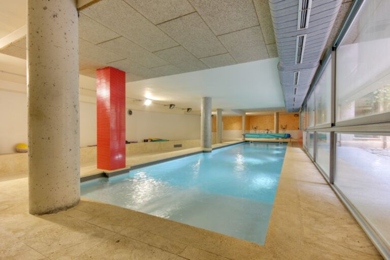 alquiler-apartamento-centro-salamanca-piscina